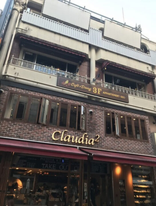 新宿南口　カフェ　アパルトマン301　外観