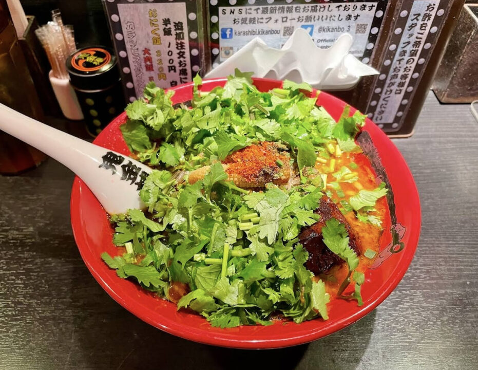 池袋 ランチ カラシビ味噌らー麺 鬼金棒 池袋店 人気メニュー
