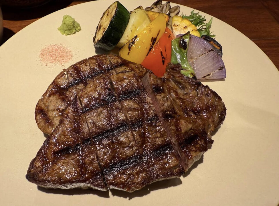 東京駅　ランチ　肉卸 小島　人気メニュー
