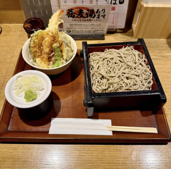 東京駅　ランチ　江戸切り 助六そば ぬる燗佐藤　人気メニュー