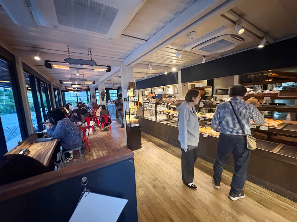 市ヶ谷 カフェ　No.4（ナンバーフォー）　店内の雰囲気
