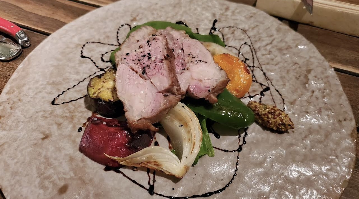 市ヶ谷 ランチ 古民家ビストロ 燕食堂 人気メニュー