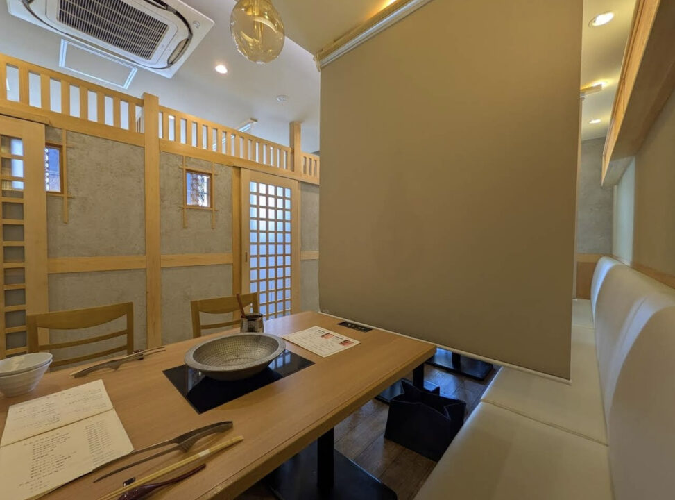 市ヶ谷 ランチ 出汁しゃぶ おばんざい おかか 店内の雰囲気