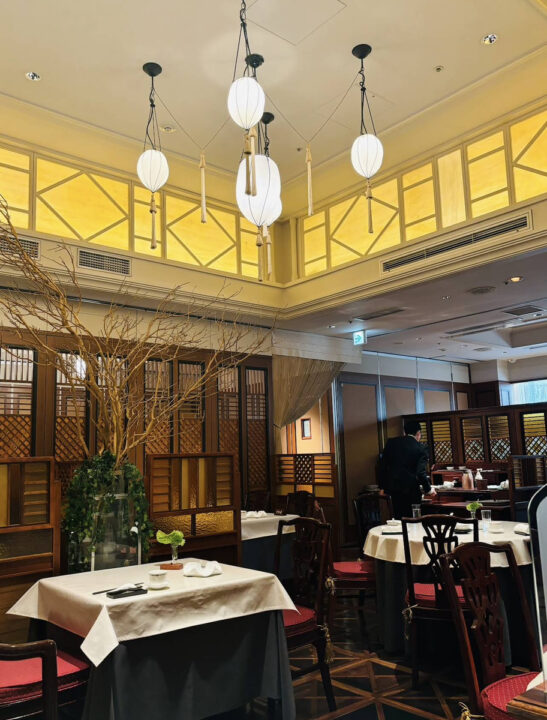 市ヶ谷 ランチ 中国飯店 店内の雰囲気