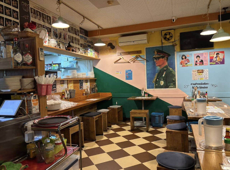 人形町　ランチ　バンコク ピーナッツ食堂　店内の雰囲気
