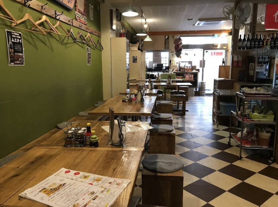 人形町　ランチ　バンコク ピーナッツ食堂　店内の雰囲気