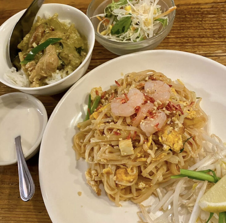 人形町　ランチ　バンコク ピーナッツ食堂　人気メニュー 