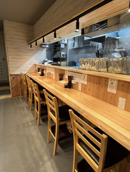 人形町　ランチ　貝麺 ふか川　店内の雰囲気 
