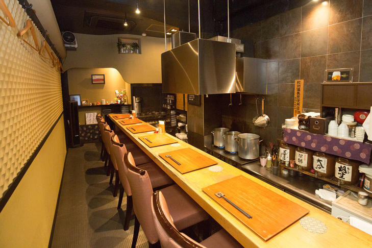 日暮里　ランチ　一富士　店内の雰囲気