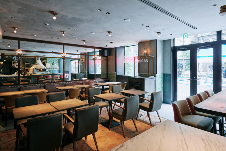 秋葉原 ランチ PIZZERIA & BAR NOHGA(ピッツェリアアンドバーノーガ) 店内の雰囲気