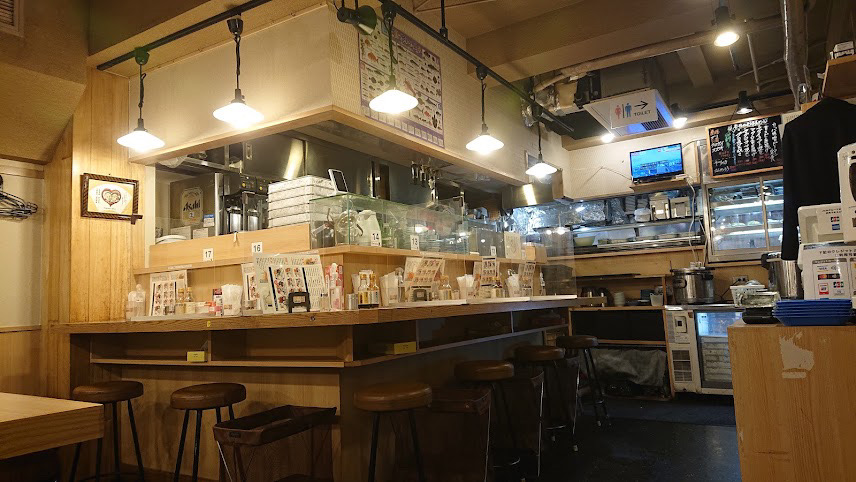 池袋東口 ランチ 丸富食堂 池袋東口店 店内の雰囲気