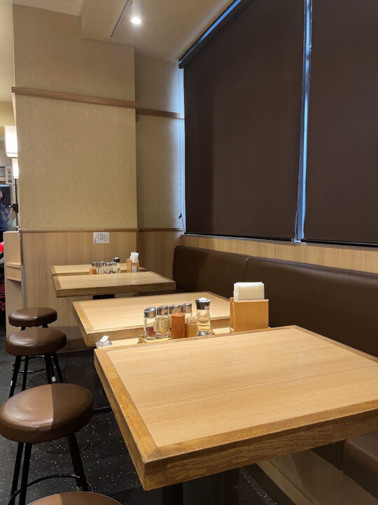 池袋東口 ランチ 舎鈴 池袋東口店 店内の雰囲気