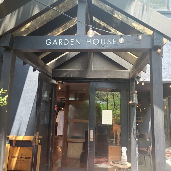 鎌倉 カフェ GARDEN HOUSE KAMAKURA(ガーデンハウスカマクラ) 外観