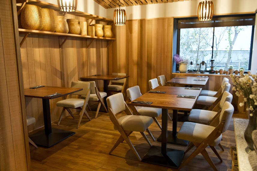 鎌倉 カフェ GARDEN HOUSE KAMAKURA(ガーデンハウスカマクラ) 店内の雰囲気