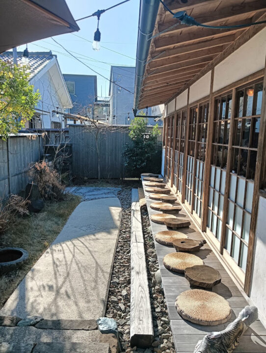 鎌倉 カフェ カフェレストラン ブラッスリー航 店内の雰囲気