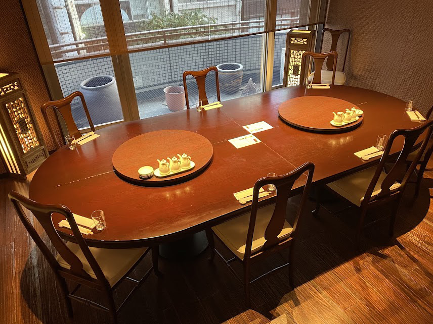 神保町 カフェ SANKOUEN CHINA CAFE&DINING(サンコウエン チャイナ カフェ アンド ダイニング) 店内の雰囲気