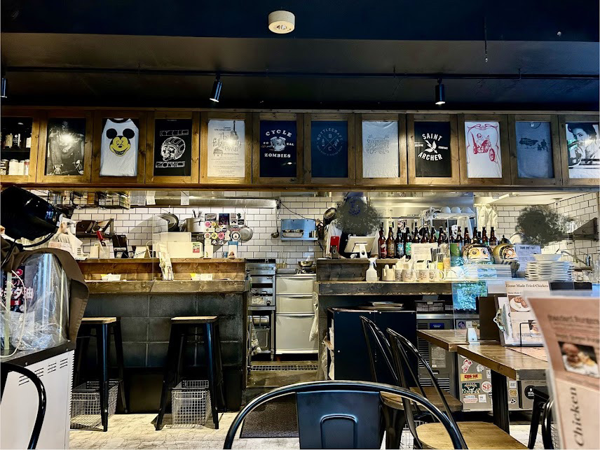 神保町 カフェ folk burgers & beers(フォーク バーガーズ アンド ビアーズ) 店内の雰囲気