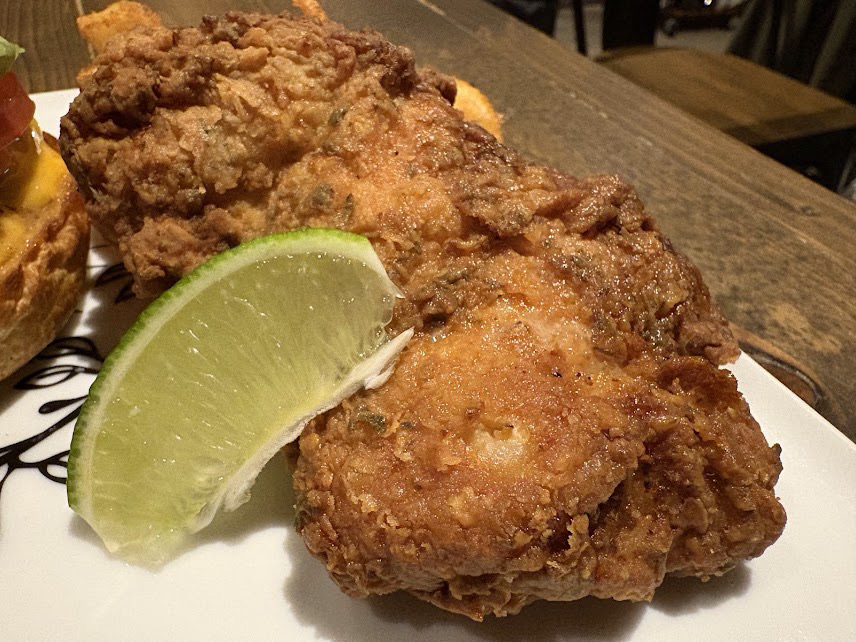 神保町 カフェ folk burgers & beers(フォーク バーガーズ アンド ビアーズ) 人気メニュー