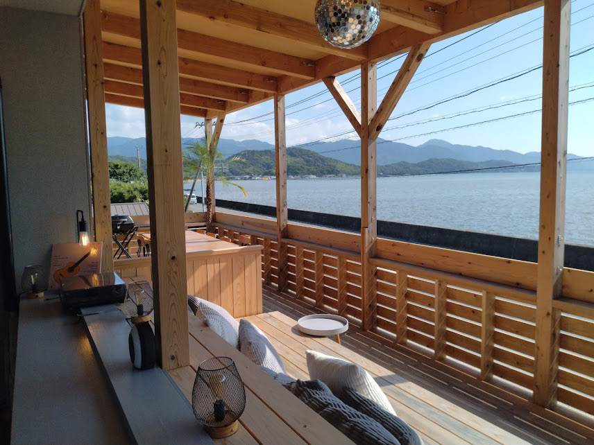 糸島 カフェ 無垢-muku-cafe 店内の雰囲気