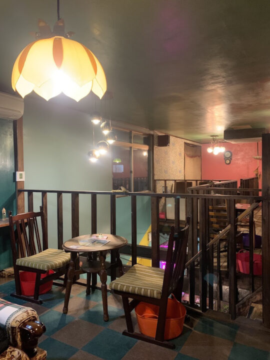 中崎町　カフェ　cafe太陽ノ塔 GREEN WEST店（カフェ タイヨウノトウ グリーンウエスト）　店内の雰囲気