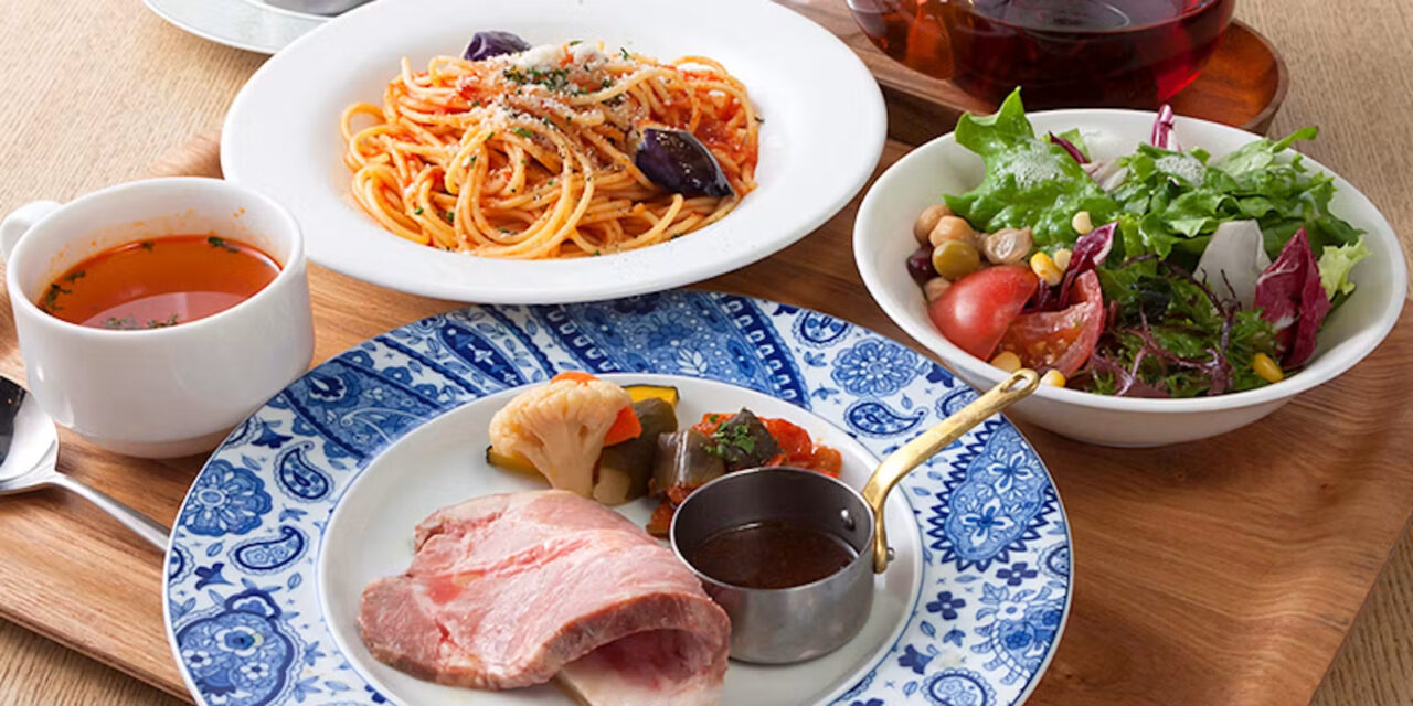新大久保　カフェ　common cafe 新宿東口店　ランチコース