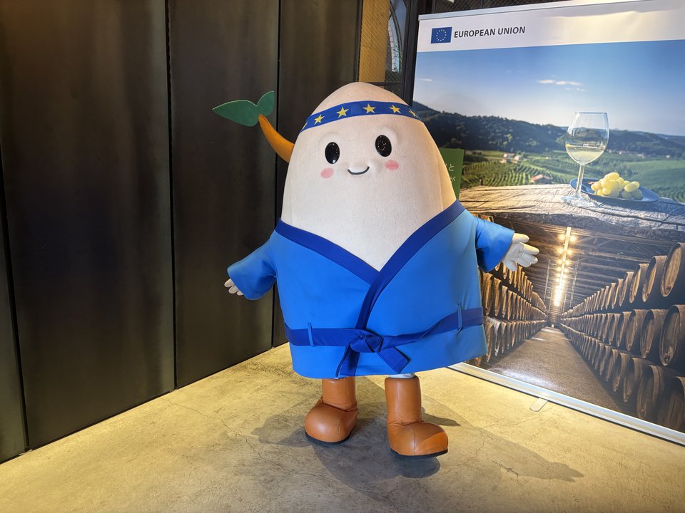 恵比寿 EU ペアリングイベント 入口のタネちゃん