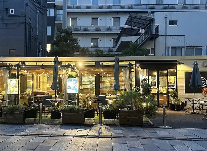 府中本町 カフェ BASE S CAFE & DINER FUCHU TERRACE(ベイシーズ カフェアンドダイナー フチュウ テラス)